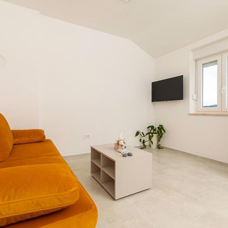 Apartments Sucic 2 ソリネ エクステリア 写真