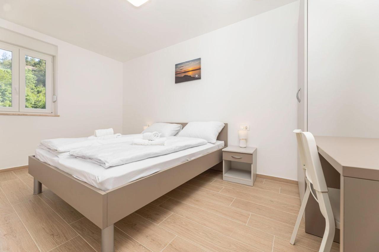 Apartments Sucic 2 ソリネ エクステリア 写真