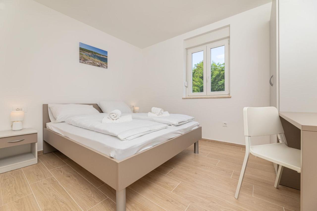 Apartments Sucic 2 ソリネ エクステリア 写真