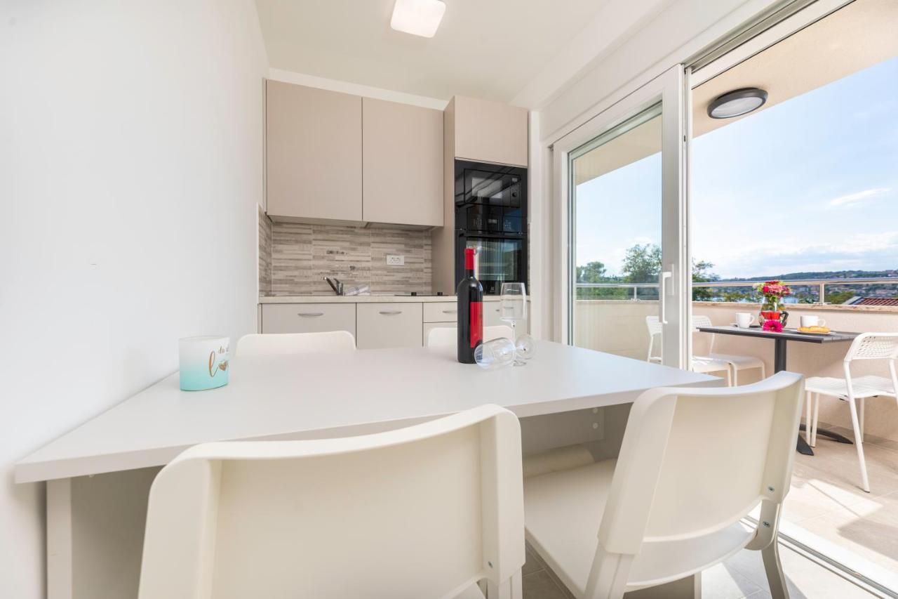 Apartments Sucic 2 ソリネ エクステリア 写真